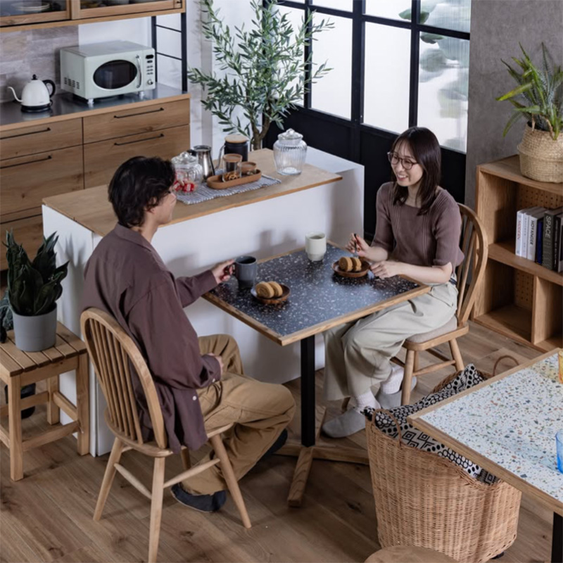 カフェの店舗什器としてもオススメ カフェの店舗什器としてもオススメ