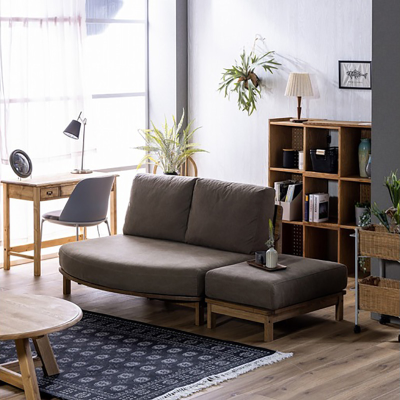 お部屋に合わせて選べる組み合わせが豊富な木フレームソファ