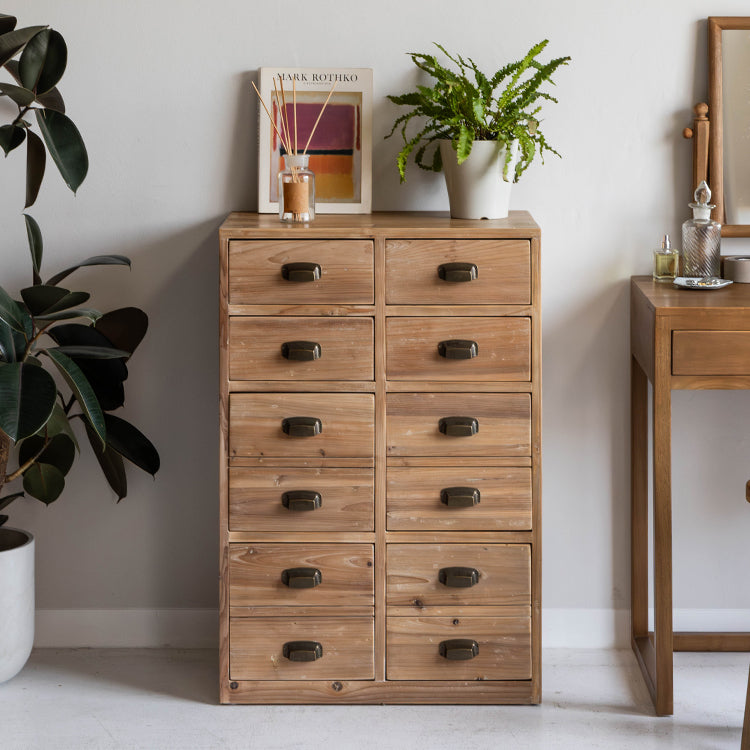 古き良き時代の和家具の薬棚をモチーフにした落ち着いた佇まいが魅力的なミモザチェスト