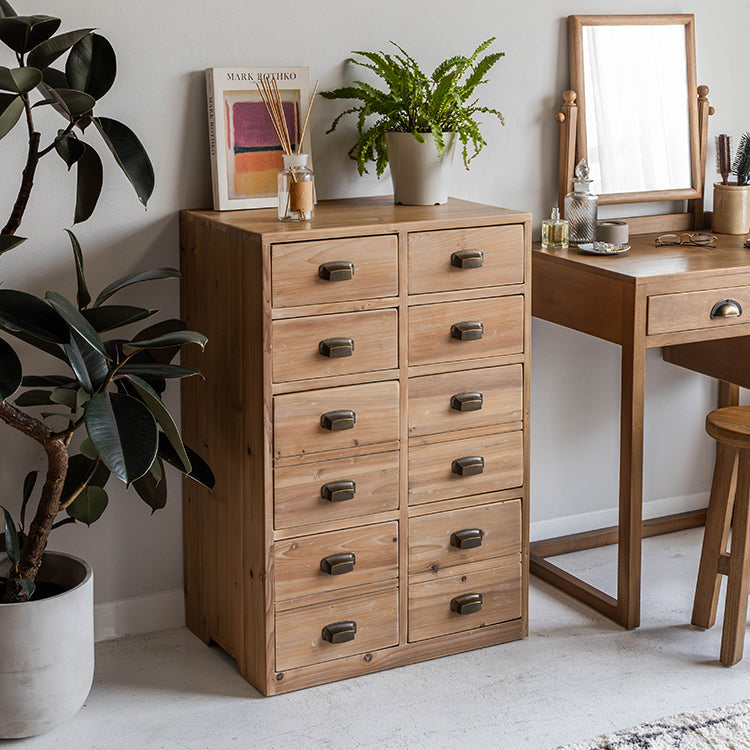 古き良き時代の和家具の薬棚をモチーフにした落ち着いた佇まいが魅力的なミモザチェスト