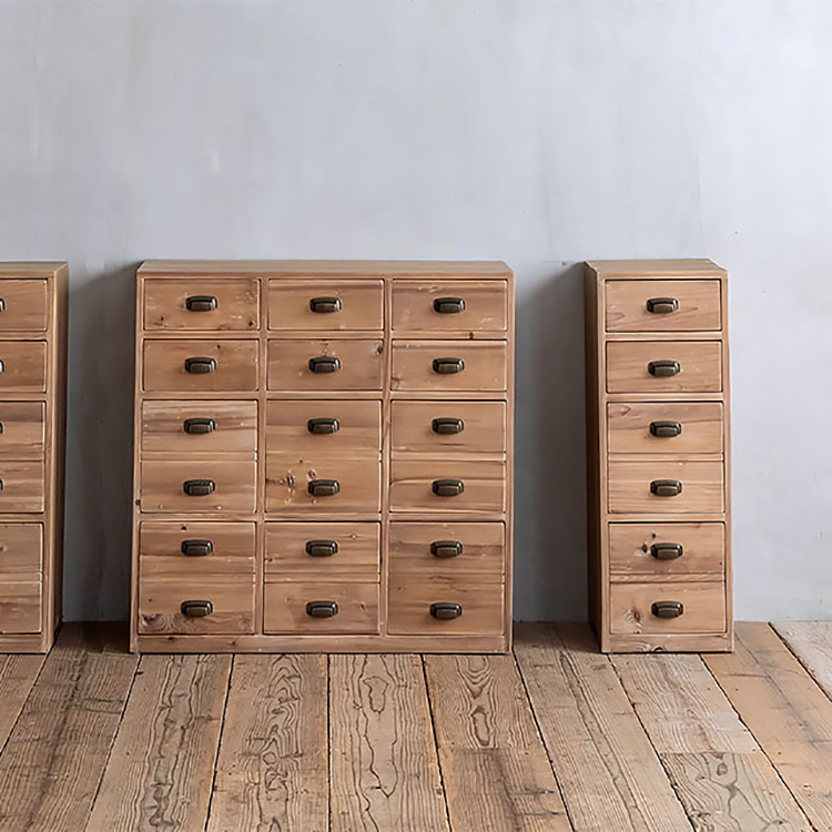 古き良き時代の和家具の薬棚をモチーフにした落ち着いた佇まいが魅力的なミモザチェスト