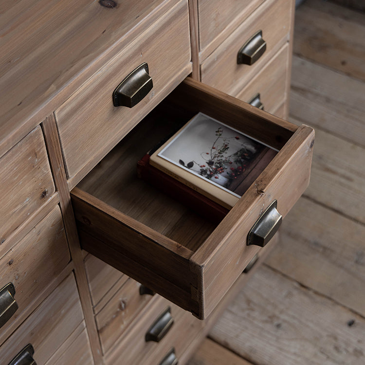 実用性と機能美を兼ね備えています