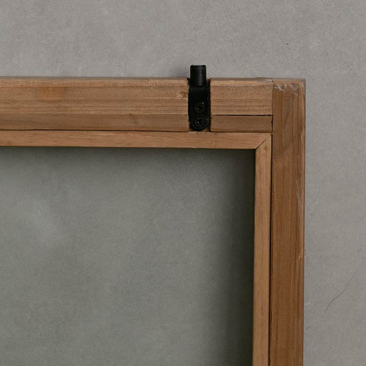 引き出し取手など細かいところにもこだわりの感じられるデザイン