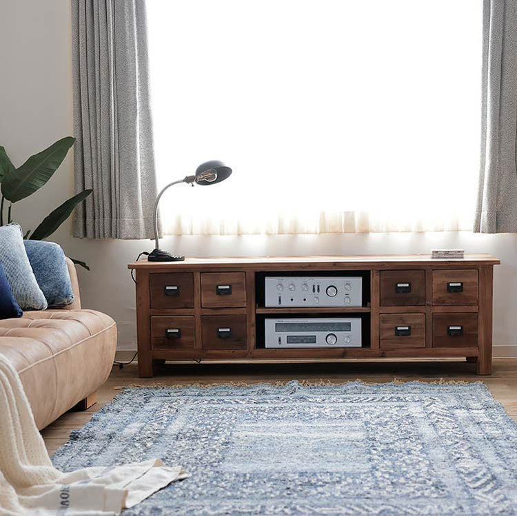 アンティークの薬品棚をモチーフにしたテレビボード