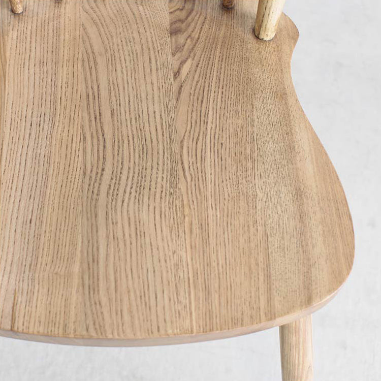 細部にまでこだわりがあり、包み込むような座り心地