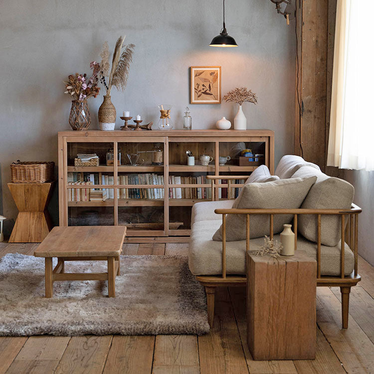 杉古材を使ったレトロな風合いのキャビネット