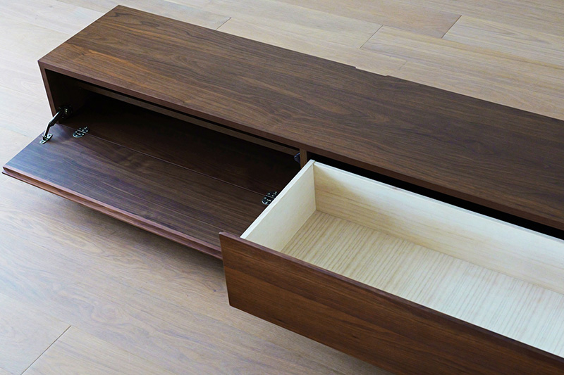 無垢材を存分に生かしながら機能性もぬかりない創り