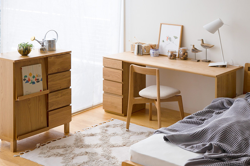 空間に美しく収まるシルエット