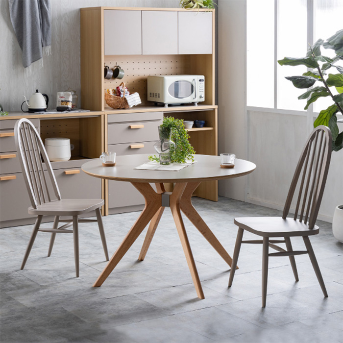 ニュアンスカラーはナチュラルなお部屋にも馴染みます