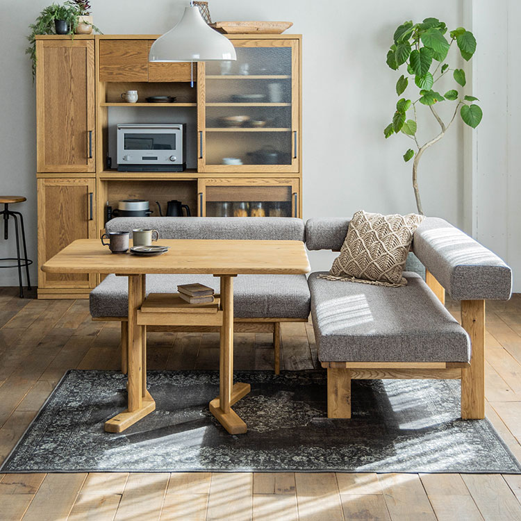 くつろぎのダイニングセットを作ることができるハルヒ リビングダイニングテーブル