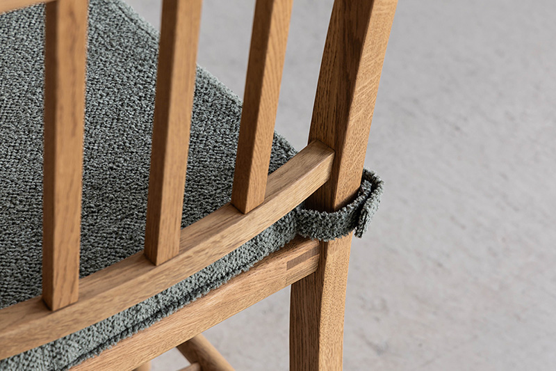 座面の座りが優しくなる座布団